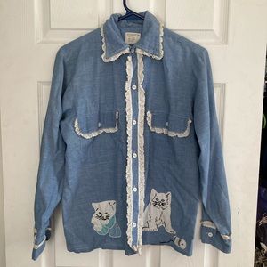 Vintage Cat Button Up Shirt White Lace Detail